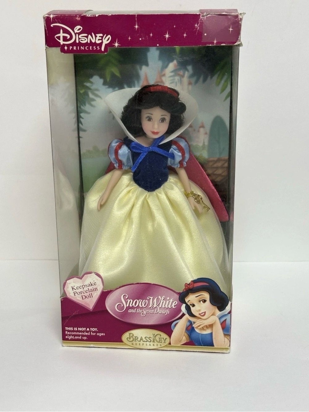 2004 Disney Brass Key Keepsakes Porcelain Princess 8" Snow White Doll in Box